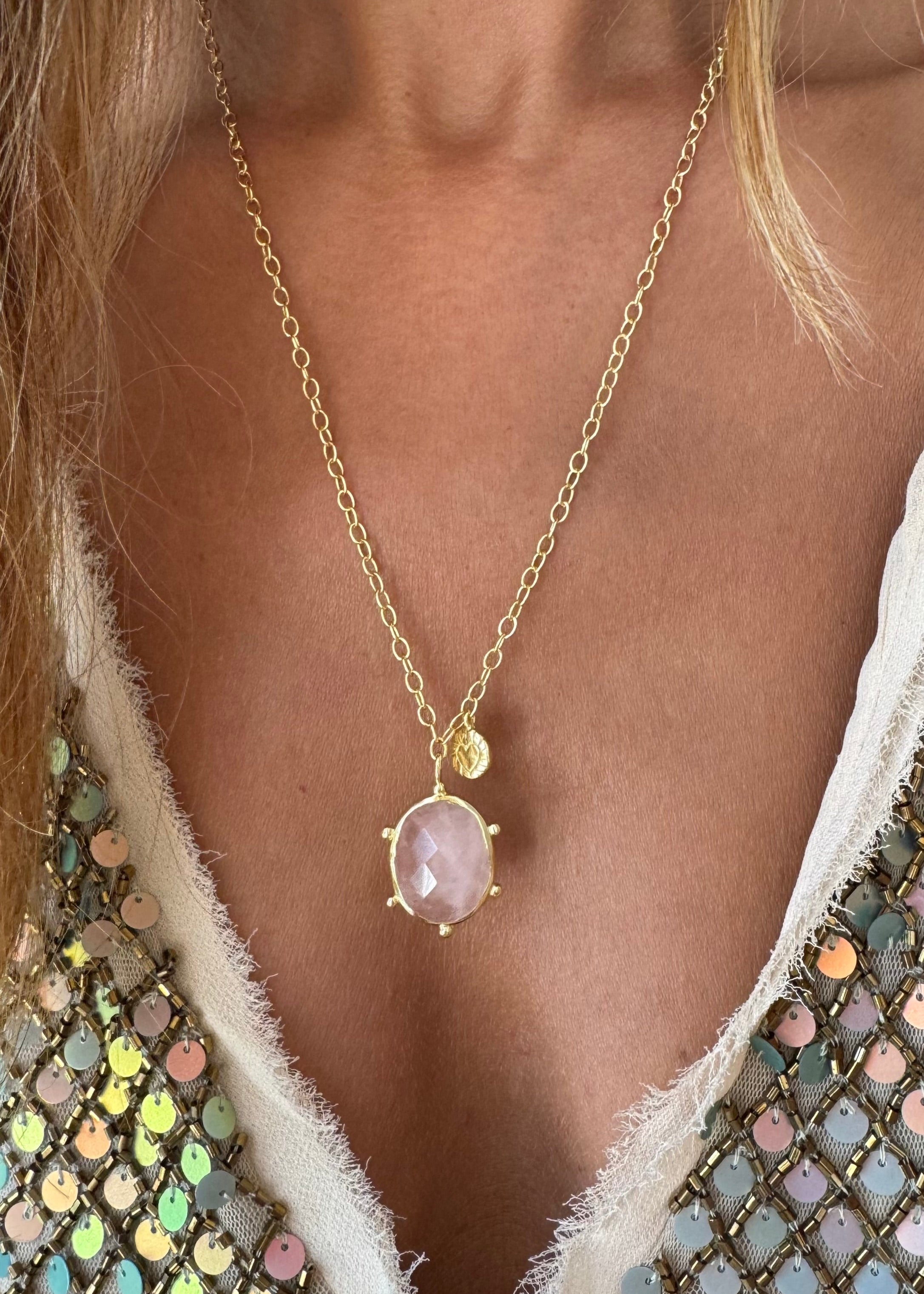 Rosa - exclusive online