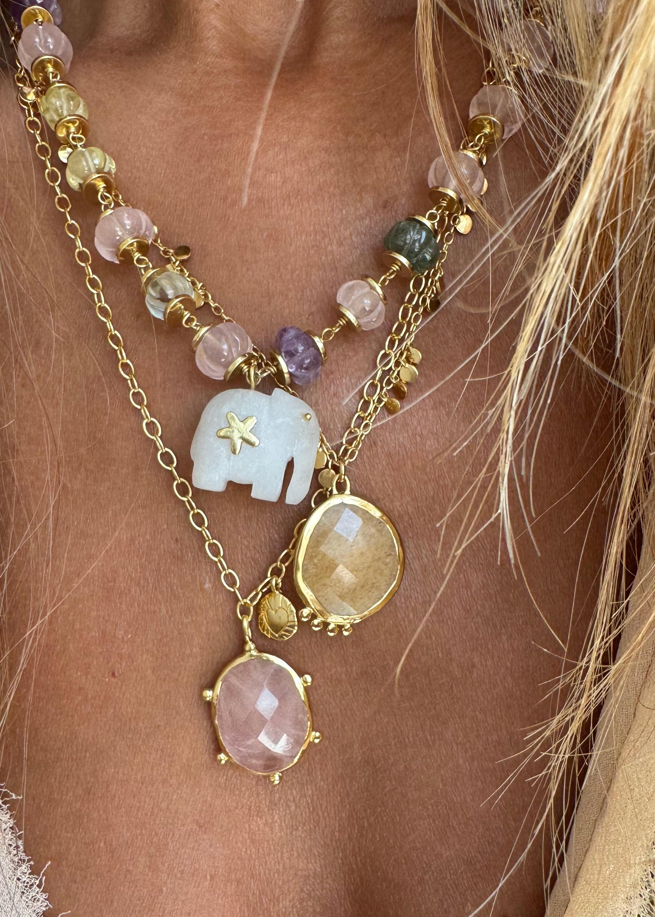 Rosa - exclusive online